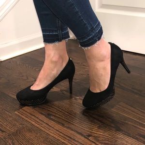 Tahari Sophia black suede platform heels